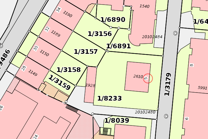 Katasterplan Grundstück, Ausnutzung 5 Das Grundstück der Kataster-Nummer 8233 bemisst eine Fläche von 910.90 m 2 und liegt in der Zentrumszone Z4.