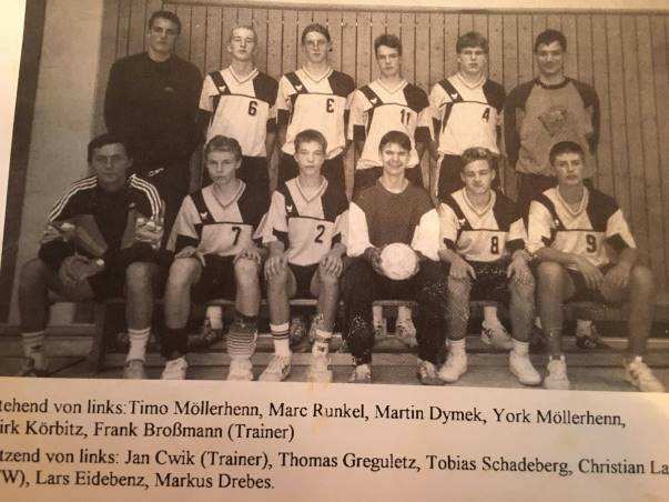 Unvergessen sind dabei Namen wie Gernot Kopp, Erich Viehmann oder auch Rudi Hawran, die jeweils für ihre Zeiten den Jugendhandball bei der SGB prägten.