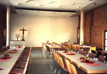 Kirche aktuell Die Krabbelgruppe Das Jahr 1993 war gleich zweifach erfolgreich. Zum einen wurde der Kindertreff am 19. März eingeführt und am 7. November die Krabbelgruppe gegründet.
