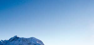 Seilbahnen und Lifte Das Winter-Highlight * Gültig ab einer Aufenthaltsdauer von 2 Nächten! 1 3-Stunden-Skikarte Im Winter wird die Region Allgäu-Tirol mit den Ammergauer Alpen zur weißen Wunderwelt.