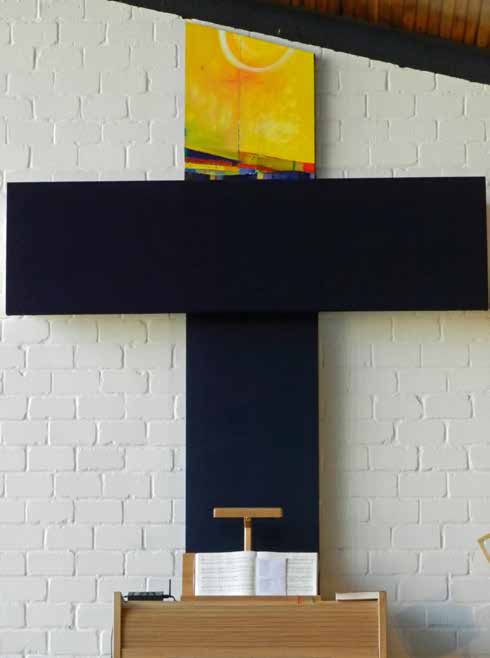 Orgelprospekt: Hinter dem Querbalken des Kreuzes verbirgt sich das