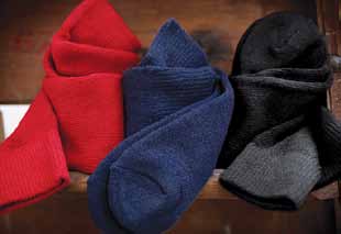 Winter Hanf-Socken Die idealen Socken gegen kalte Füße. Flauschig, richtig warm und schön weich. Wie gewohnt, extrem langlebig und saugfähig.