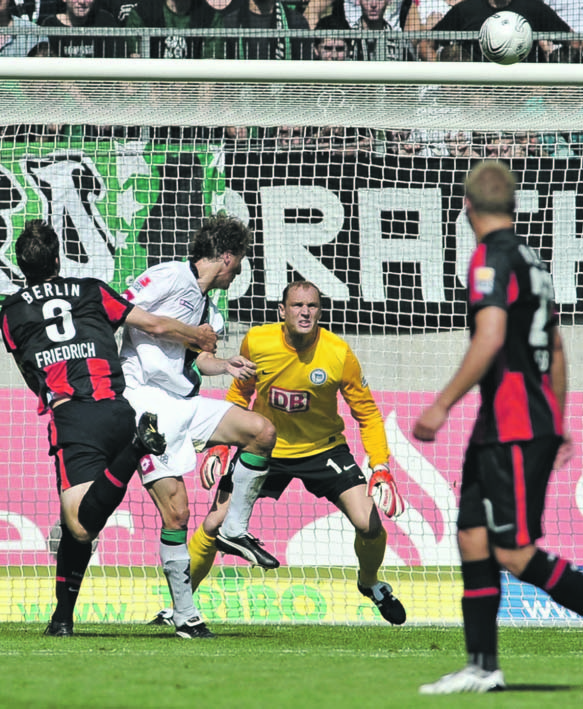 22 BUNDESLIGA kicker, 17. August 2009 Borussia Mönchengladbach Hertha BSC 2:1 (1:0).