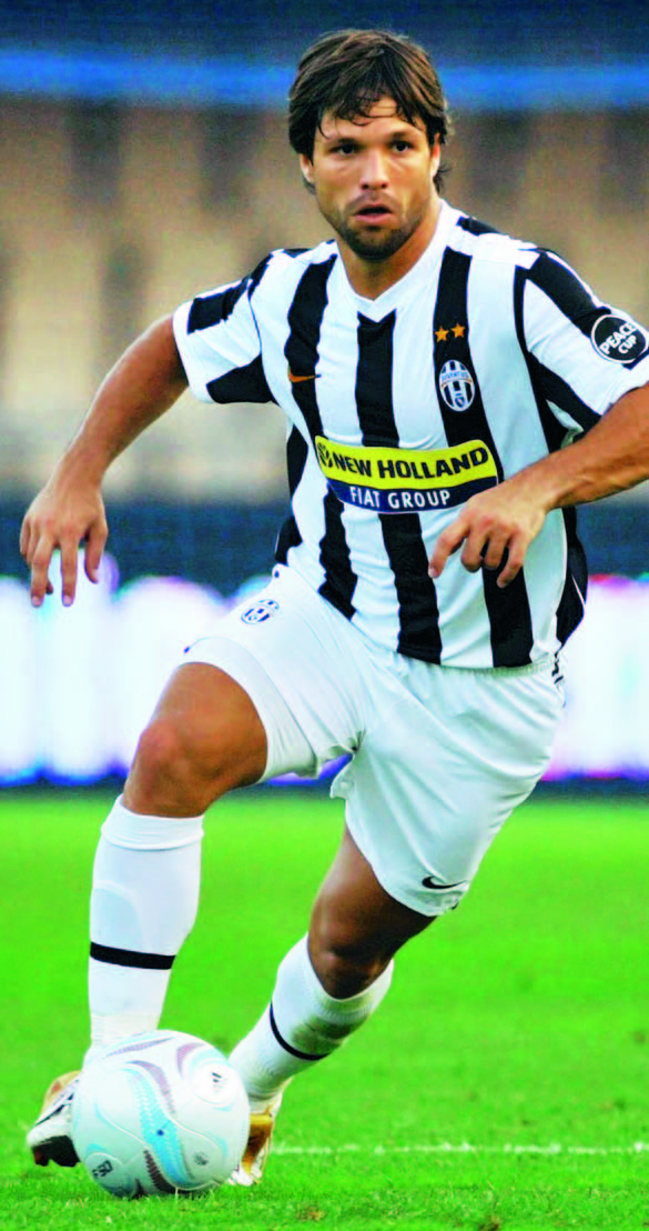 76 ITALIEN kicker, 17. August 2009 77 Start in die Serie A Die Jagd auf INTER MAILAND beginnt. Juventus will den Meister der vergangenen vier Jahre ablösen.