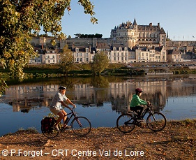 Reiseziel Frankreich Ort Loire-Radw eg Dauer 2 Tage Schw ierigkeit Leicht Gültigkeit Von April bis Nov ember M indestalter 9 Jahr Ref erenz L0202 Reiseart