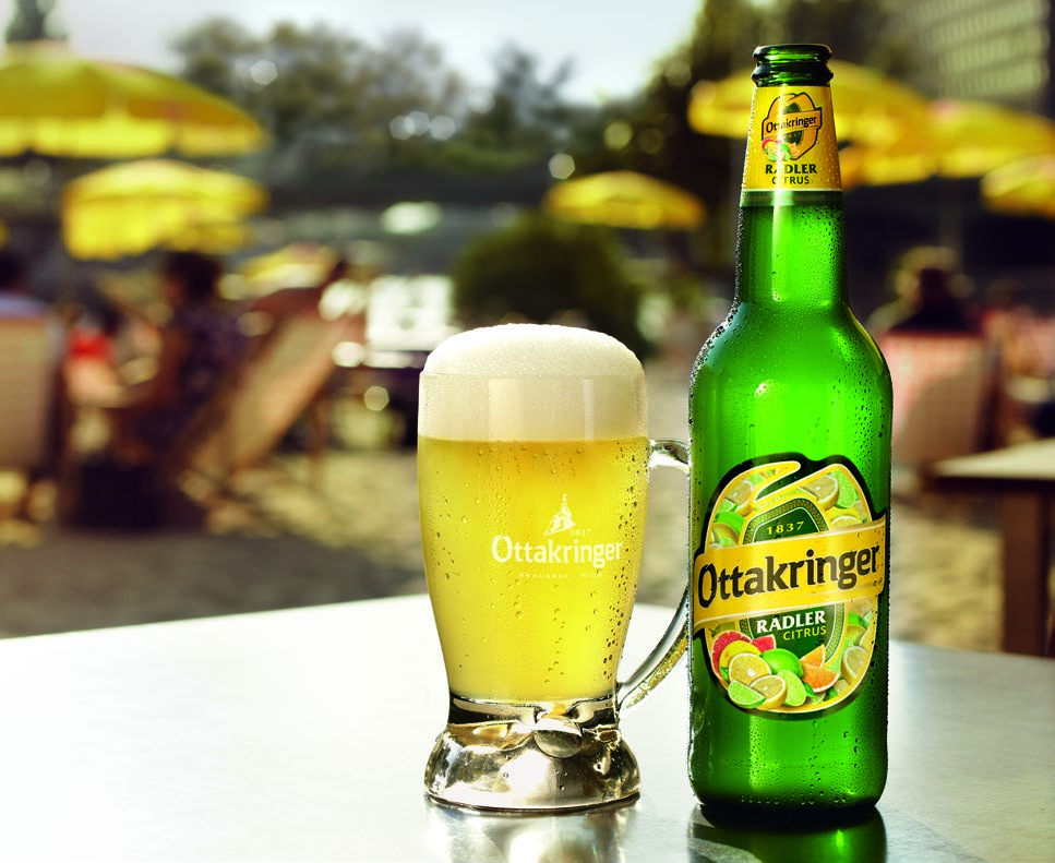 Citrus-Früchte mit Bier veredelt OTTAKRINGER CITRUS RADLER Sommerzeit ist Radlerzeit! Mit den warmen Temperaturen steigt die Lust auf fruchtigbierige Erfrischung.