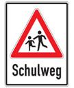 Tipps für den Schulweg Traditionsgemäss bewältigen die Schulkinder in der Schweiz den Schulweg selbständig.