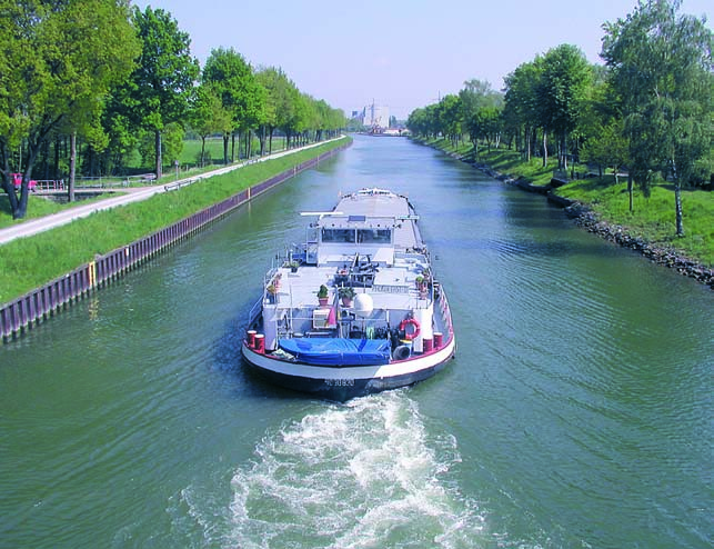 Leben im und am Kanal Schifffahrtskanäle in NRW Umsetzung der