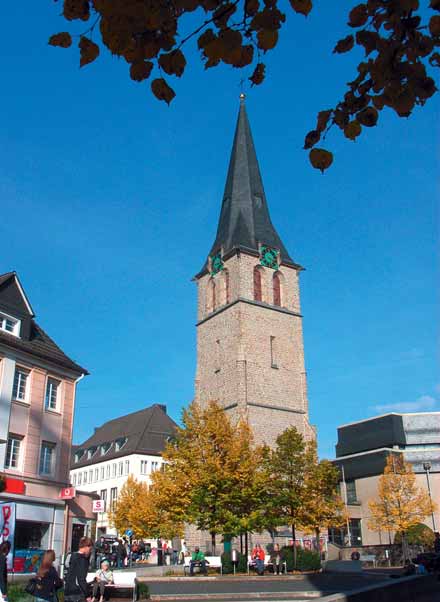 Katholische Kirchen Verband der Kath. Kirchengemeinden im Oberbergischen Kreis Hömerichstraße 7 Gummersbach Telefon: 02261 40570 St.