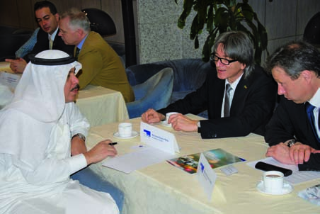 2 Bildungssystem imove-kontakt- und Kooperationsbörse 2009 in der Riyadh Chamber of Commerce and Industry liche, politische und gesellschaftliche Entwicklung dieses Großraums vorangetrieben werden.