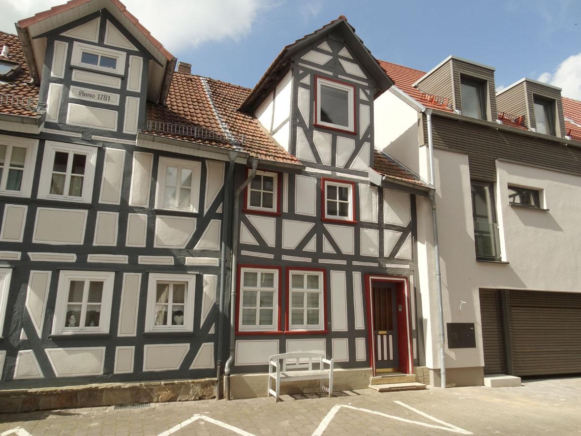 ROTENBURG Charmant verwinkeltes Haus mit Dachstudio in der historischen Altstadt von Rotenburg Grundstücksfläche: ca.