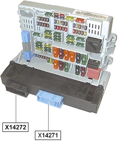 Version: V1.1 Seite: 11 Pin Belegung Junction-Box ACHTUNG: Der Blaue Stecker kann sich je nach Baujahr auf der linken oder rechten Seite der Junction-Box befinden. Wichtig!