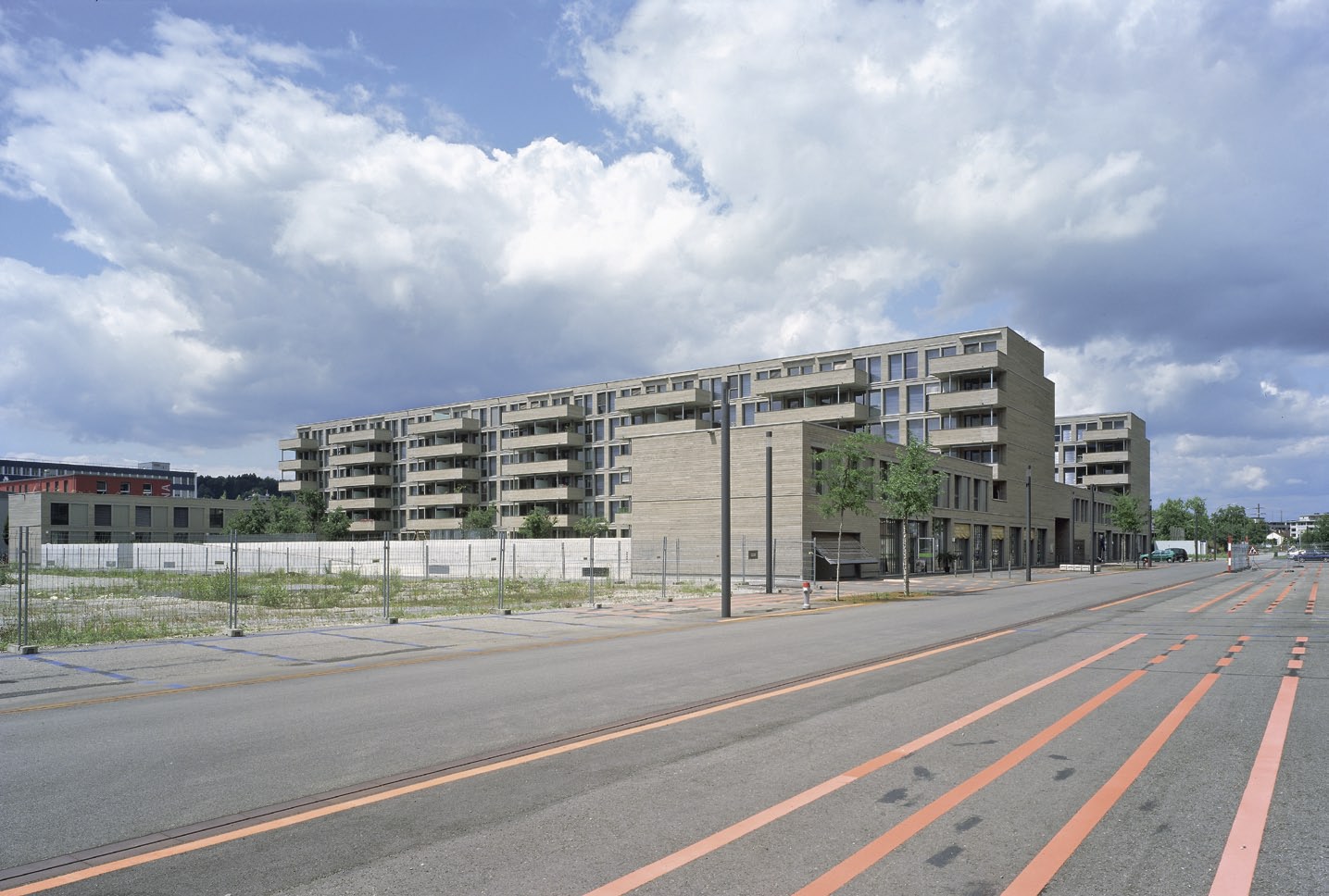 Wohnüberbauung Eulachhof, Winterthur Das Projekt stellt den Auftakt zur Wohnquartierentwicklung auf einer weitläufigen Sulzer-Industriebrache in Oberwinterthur dar.