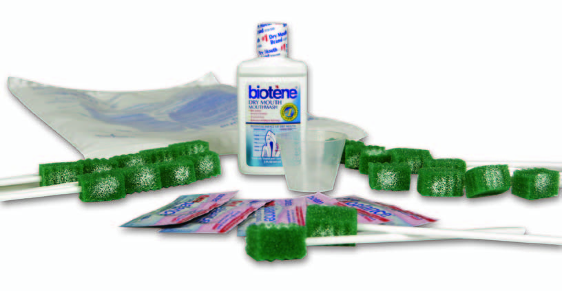 Mundpflegesets Lösungen für eine optimale Mundhygiene Mundpflegeset Standard * 2 mit Zahnpasta behandelte DenTips (grün) 1 Biotène Mundlösung, 15ml 1 Oralbalance Mundgel, 3g MDS096013EU 100 Sets pro