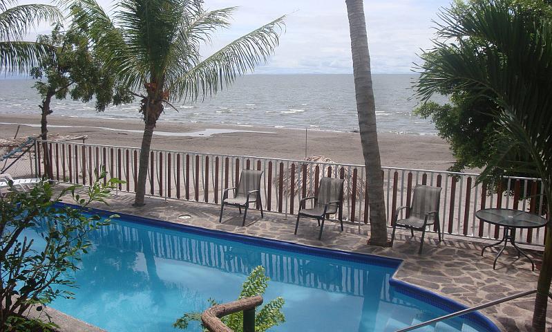 Hotel in Ometepe: Kategorie B Hotel Villa Paraíso *** Playa Santo Domingo, Ometepe Das schöne Hotel "Villa Paraíso" liegt direkt am Strand Playa Santo Domingo, mit Blick auf den Vulkan Maderas.