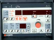 Technische Daten Kempact MIG 2530 Pulse 3000 Pulse 3000 MVU Anschlussspannung 3~, 50/60 Hz 380 440V ±10% 400 V (±15 %) 230 V/400 V Anschlussleistung 12 kva 12 kva 10 kva Anschlusskabel H07RN-F 4G1.