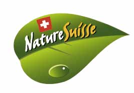 Nature Suisse (Aldi) Nature Suisse ist das Label von Aldi für Fleisch. Es garantiert Schweizer Herkunft, artgerechte Aufzucht und Fütterung, natürliches Wachstum und schonende Tiertransporte.