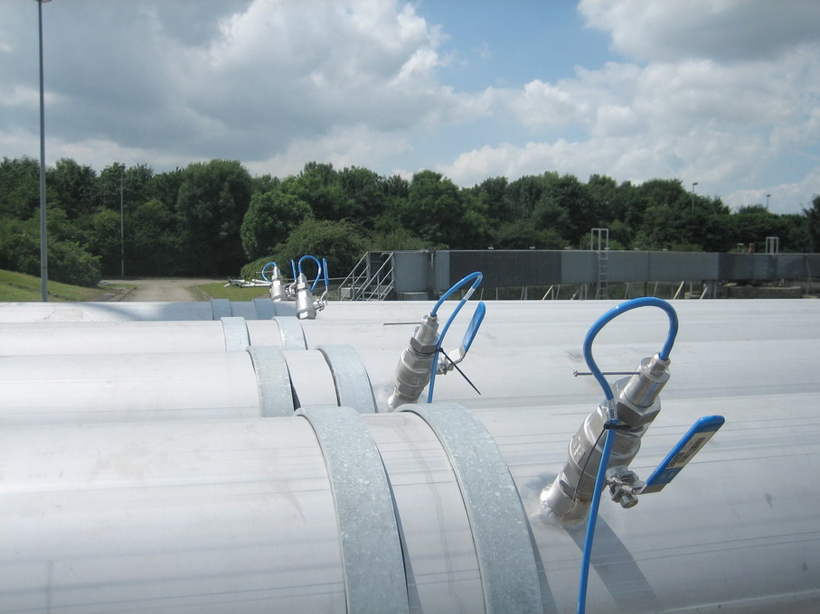 I N S T R U M E N T A T I O N F O R W A T E R I N D U S T R Y WASTEWATER TREATMENT PLANTS 4 pipe lines with 600