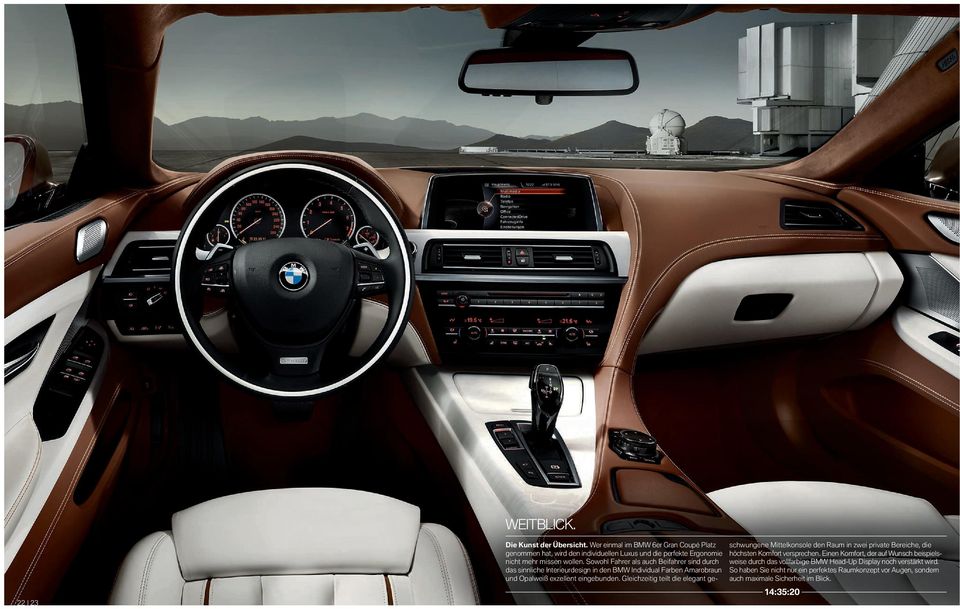 Sowohl Fahrer als auch Beifahrer sind durch das sinnliche Interieurdesign in den BMW Individual Farben Amaro braun und Opalweiß exzellent eingebunden.