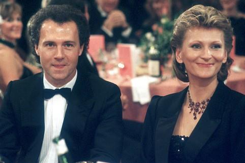 Franz Beckenbauer mit seiner Lebensgefährtin Diane