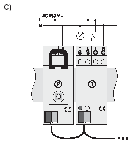Montage und Anschluss Rasten Sie den Schaltaktor auf die REG Hutschiene auf und schließen Sie ihn gemäß Bild B an. Verbinden Sie das Gerät über die Anschluss-Klemme mit dem Funk-Empfangsmodul bzw.