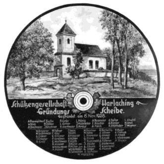 16.04.1967 Mit der Einweihung des Altenpflegeheims Dorothea in der Beowulfstraße 4 wurden die Gottesdienste der neue Kuratie Bruder Klaus in der Kapelle des Heims gefeiert.
