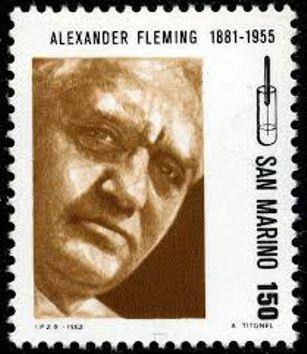 Übung (Seite 1) C1 / 11 2.6 Sir Alexander Fleming Lesen Sie folgenden Text: Sir Alexander Fleming wurde 1881 in Schottland geboren. Er starb im Alter von 74 Jahren. Er war Arzt.