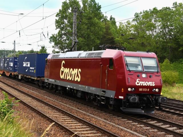 Rail Rail Cargo - Täglich von und zu den Seehäfen - Optimale Kombination der Verkehrsträger - Umweltbewusst handeln - Flexible Abholung