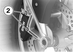 z Wartung dem Reifen oder auf der Felge achten. Bei den folgenden Arbeiten können Teile der Vorderradbremse, insbesondere des BMW Motorrad Integral ABS beschädigt werden.