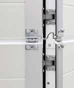 Len u firmy Hörmann [ 1 ] Horný zatvárač dverí Sériovo sa integrované dvere dodávajú so zatváračmi dverí s klznou koľajnicou (horný obr.).