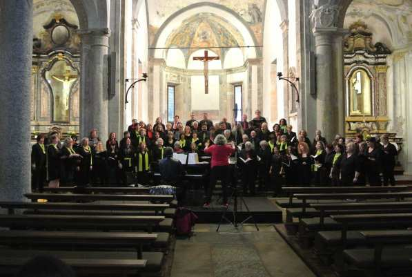 Der 1923 gegründete Chor Coro Calliópe besteht aus ca. 50 Mitgliedern aus dem Locarnese und singt geistliche und weltliche Musik aus verschiedenen Jahrhunderten bis in die Gegenwart.