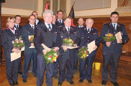 25. Februar 2012 16. Jahrgang Nr. 3 Führungskräftetreffen der Feuerwehren des Altenburger Landes Landrat: Die Feuerwehren sind unsere Lebensversicherung Altenburg.