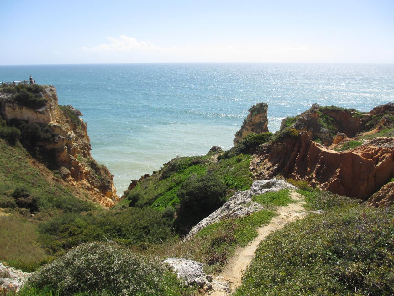 Wandern im Süden Portugals Bizarre Algarve, reizvolles Hinterland 8. 15.