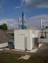 ASUE-Fachtagung ASUE-Fachtagung Verfahren für CO 2 - Entfernung Wasserwäsche Druckwechsel-Anlage (PSA) Biogas-Aufbereitung Druckwechselanlage PSA (Aktivkohle, Molekularsiebe) Chemische Absorption