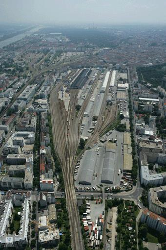 Das Planungsgebiet Nutzung Güter- und Containerterminal der ÖBB (bis voraussichtlich 2017) Kennwerte MA 21 Name Vortragende Fläche ca. 44 ha Länge ca. 1,5 km Breite ca.