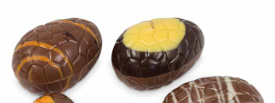 OSTEREIER-PRALINEN Köstliche Ostereier-Pralinen mit verschiedenen unvergesslichen Füllungen begeistern jeden Schokoladenliebhaber.