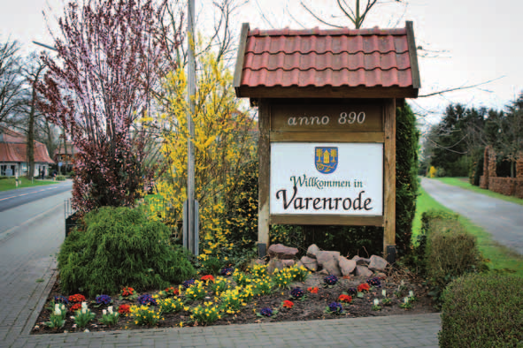 Ortseingangsschild Varenrode von Reinhard Brinker Das Ortseingangsschild Varenrode wurde im Jahr 1993 von einigen Schützenbrüdern in der Scheune bei Georg Reekers gebaut.