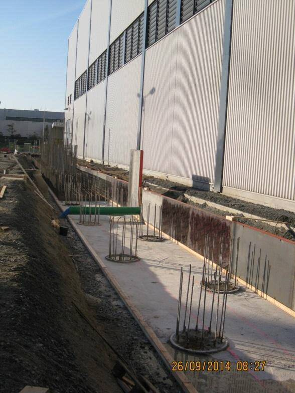 Erweiterung der Anlagensicherung Zusätzliche Wand am SZL Bauphasen (1) Errichtung einer