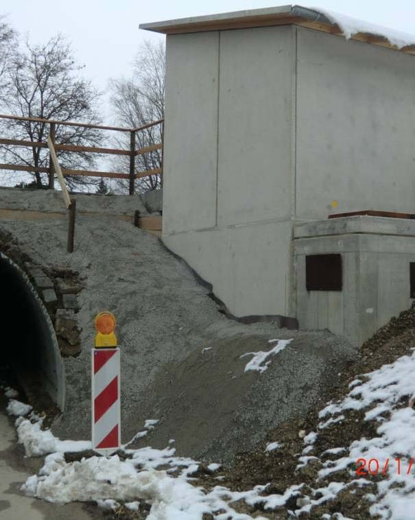 Vergleichsversuche ZTV-ING-Betone TBR Technologiezentrum Süd AUFTRAG: Bestimmung der Frisch- und Festbetonkennwerte für zwei Wandbetone (Tunnel) 1.