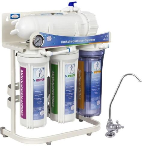 Einbauanleitung: RETEC Ultimate Clean PLUS Inhaltsverzeichnis 1. Auspacken 2. Lieferumfang 3. Erforderliches Werkzeug 4. Einsetzen der Filter 5. Einsetzen der Membrane 6. Montage Wasserhahn 7.