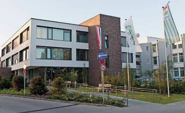 www.aerzteblatt-sh.de Paracelsus behält Henstedt-Ulzburg Bleibt in Händen von Paracelsus-Kliniken: das Krankenhaus Henstedt-Ulzburg.