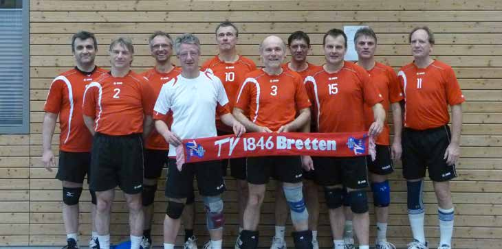 38 Senioren Senioren TV Bretten erreicht DM bei Ü47 Hierzu hatten sich neben dem TV 1846 Bretten die Mannschaften vom PSV Reutlingen, TSV Ofterdingen, TV Bad Dürrheim und TV Rheinfelden qualifiziert.