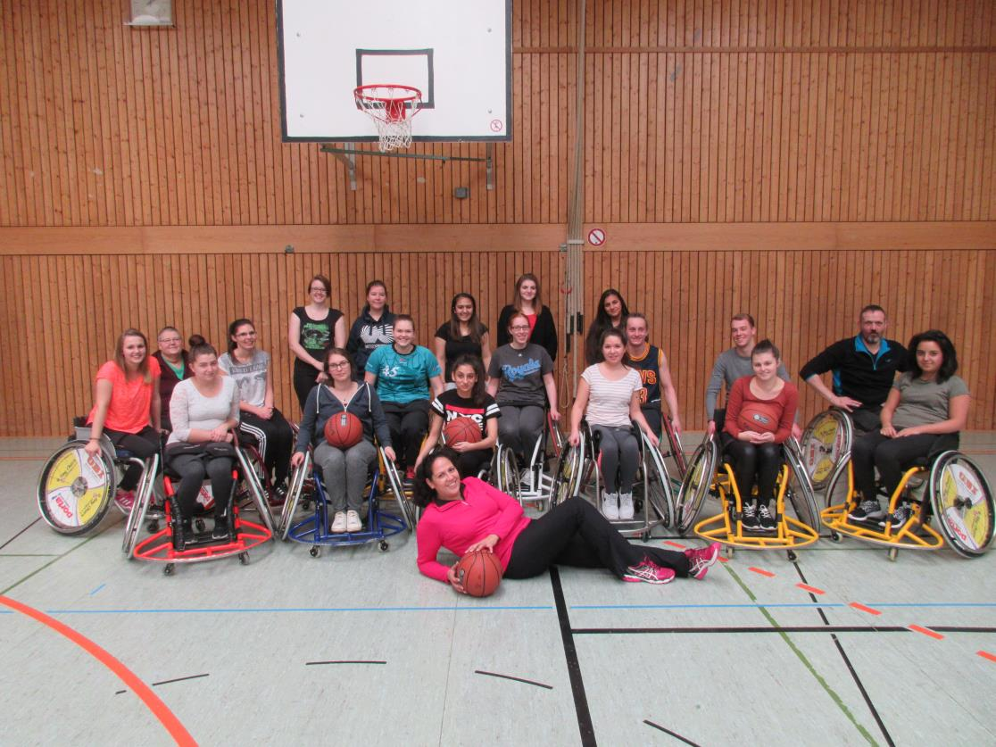 Ein toller Inklusions-Schnuppertag an der Herman-Nohl-Schule in Hildesheim Die Rolling Chairs Isernhagen waren am 16.12.