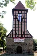 - für die Instandsetzung der Dorfkirche Buckow bei Nennhausen (Havelland) 12.000 Euro unter Vorbehalt eines Gesamtfinanzierungsplanes in 2013.
