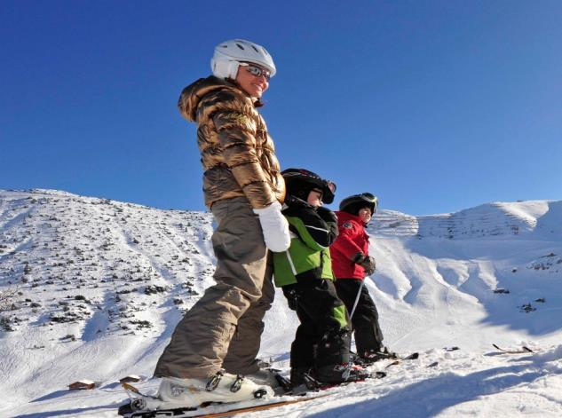 Wintersport in Malbun Sichere Schneelage 1 600 m ü M Ausgezeichnet mit dem Gütesiegel «Familien