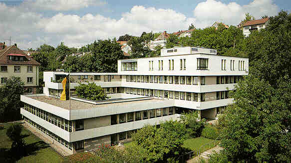 Die ZVK Ihr Partner in der betrieblichen Altersversorgung Hauptsitz Karlsruhe Daxlander Str.
