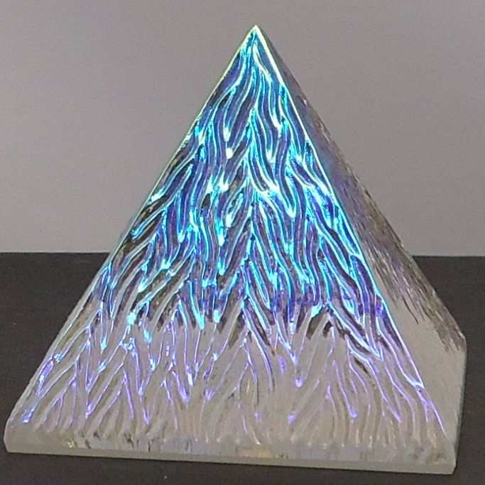 VK 2012 11 Pyramide PYRAMIDS 06-4790_-- PYRAMID 20 mm 25 mm 30 mm 40 mm 50 mm BOX pcs. *VE * 20 * 20 * 40 * 10 * 10 ( 0 ) CRYSTAL CLEAR 6.00 9.00 11.00 12.00 14.00 ( A ) CRYSTAL AB 7.00 10.00 14.00 15.