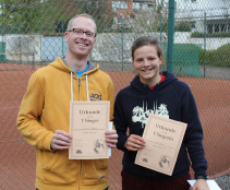 TENNIS Thomas Rutkis-Fischer / Tennis@sg-findorff.de / Tel. 37 52 07 Eröffnungsturnier für die Tennissaison 2015 Es ist toll, wieder Tennis draußen zu spielen!