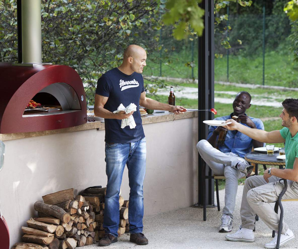 Ofen allegro Version Top oder mit Boden Allegro ist der größte Backofen der Baureihe FORNINOX von Alfa Pizza.
