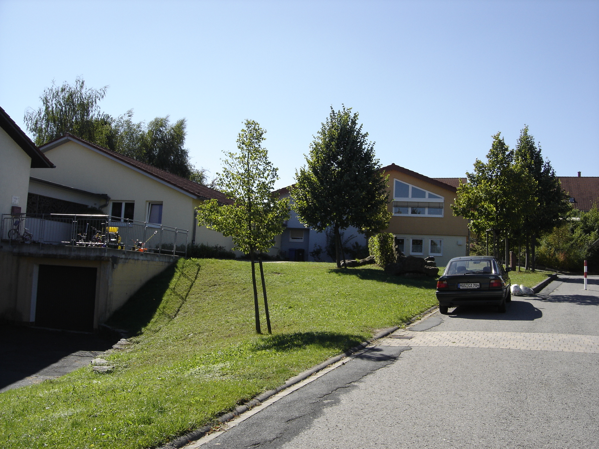 Beispiel 1: Kindergarten Großeicholzheim Sanierung und Erweiterung 1997 Nutzfläche vor 1997 262,83 m² Ölverbrauch vor 1997 rd. 7.